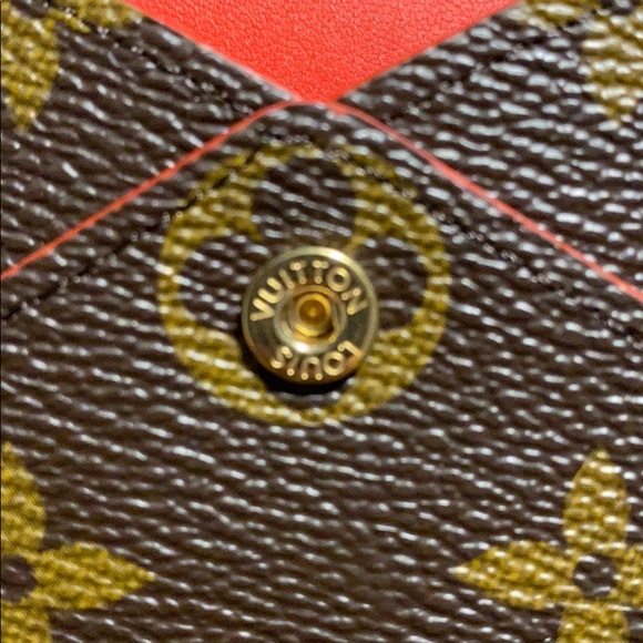 Brand new Louis Vuitton wallet pochette - Picture 5 of 6